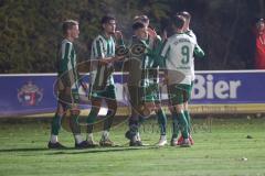 Landesliga - Saison 2025/26 - SV Manching - TSV Hollenbach - Der 2:0 Führungstreffer durch Leon Peric (Nr.20 - SV Manching) - jubel  - Foto: Meyer Jürgen