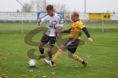 Kreisliga - Saison 2024/25- TSV Lichtenau - FC Mindelstetten - Steven Spieß gelb Lichtenau - Moritz Liedl weiss Mindelstetten - Foto: Meyer Jürgen