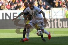 3. Liga - Saison 2024/25 - Alemannia Aachen - FC Ingolstadt 04  - Maximilian Dittgen (Nr.10 - FCI) - Florian Heister (Nr.19 - Alemannia Aachen)- Foto: Meyer Jürgen