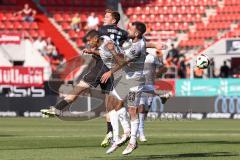 3. Liga; FC Ingolstadt 04 - Rot-Weiss Essen; Sebastian Grönning (11, FCI) Rios Alonso José-Enrique (23 RWE)