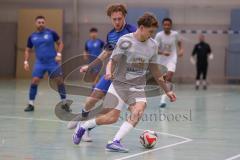 Hallenturnier Ingolstadt Nord - Saison 2024/25 - SV Pulling - SV Oberstimm - Tobias Vollnhals blau Oberstimm - Niklas Baier grau Pulling - Foto: Meyer Jürgen