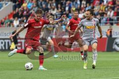 3. Liga; FC Ingolstadt 04 - SSV Jahn Regensburg; Torchance verpasst Frederik Christensen (11, FCI) Strauss Felix (4 SSV)