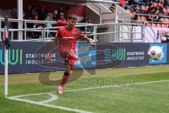 3. Liga - Saison 2025/26 - FC Ingolstadt 04 - Jahn Regensburg - Yann Sturm (Nr.7 - FC Ingolstadt 04) beim Eckball - XXXXX - Foto: Meyer Jürgen