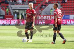 3.Liga - Saison 2022/2023 - FC Ingolstadt 04 -  - SV Waldhof-Mannheim - Tobias Bech (Nr.11 - FCI) - Marcel Costly (Nr.22 - FCI) beim Freistoss - Foto: Meyer Jürgen