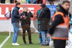 3. Liga; FC Ingolstadt 04 - SSV Ulm; vor dem Spiel Geschäftsführers Dietmar Beiersdorfer (FCI Sport Kommunikation) Cheftrainerin Sabrina Wittmann (FCI)
