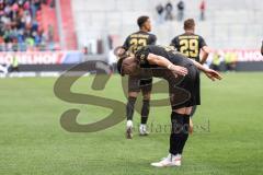 3. Liga; FC Ingolstadt 04 - MSV Duisburg; Tor Jubel Treffer 2:0 Ryan Malone (16, FCI) Verneigung