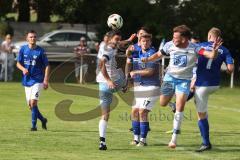 Kreisklasse - Saison 2024/25- TSV Großmehring - SV Oberstimm - Patrick Fuchs weiss Oberstimm mitte - Christopher Thiel weiss Oberstimm - Benedikt Neubauer #17 blau Großmehring - Foto: Meyer Jürgen