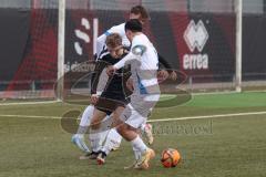 AUDI Amateuercup - Saison 2024/25 - TSV Etting - TSV Reichertshofen - Justin Zoll weiss Reichertshofen #19 - Marco Zimmermann schwarz Etting - Beyazit Bulut weiss Reichertshofen rechts - Foto: Meyer Jürgen