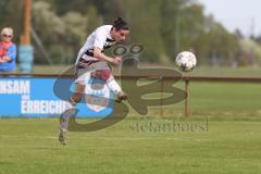 Kreisliga - Saison 2025/26- SV Karlskron - SV Kasing - Emre Erbas weiss Kasing  - Foto: Meyer Jürgen