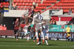 3. Liga - Saison 2024/25 - FC Ingolstadt 04 - 1. FC Saarbrücken - Sebastian Gronning (Nr.11 - FCI) - Joel Bichsel (Nr.27 - 1. FC Saarbrücken) - Foto: Meyer Jürgen