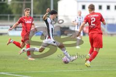 Toto Pokal; FC Memmingen - FC Ingolstadt 04, 2. Runde; Torchance verpasst Davide Sekulovic (33, FCI) Max Zeller (2 FCM)