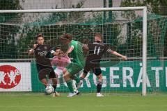Bezirksliga - Saison 2025/26 - FC Gerolfing - TSV Gaimersheim - Torwart Sebastian Hirschbeck (Nr.1 - TSV Gaimersheim) - Bastian  Heigl (Nr.2 - FC Gerolfing) - Elias Burgfeld (Nr.11 - TSV Gaimersheim) - - Foto: Meyer Jürgen