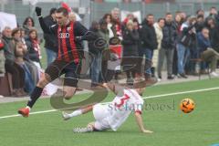 A-Junioren Bundesliga  - Saison 2024/25 - A-Junioren - DFB Vereinspokal - Viertelfinale FC Ingolstadt 04 - SC Freiburg - Drakulic Ognjen rot FCI - Musch Niklas weiss Freiburg - Foto: Meyer Jürgen