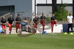 DFB - Pokal Frauen 1. Runde - Saison 2023/2024 - FC Ingolstadt 04 - FC Carl Zeiss Jena - Die Spielerinnen beim warm machen - Cheftrainer Miren Catovic (FCI Frauen) -  Foto: Meyer Jürgen