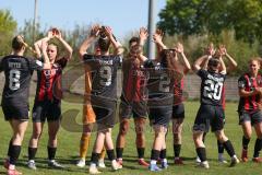 2. Bundesliga Frauen - Saison 2025/26 - FC Ingolstadt 04 Frauen - Borussia Mönchengladbach - Abklatschen vor dem Spiel - XXXXX - Foto: Meyer Jürgen