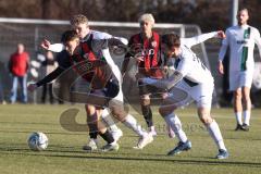 Bayernliga Nord - Saison 2024/25 - FC Ingolstadt 04 II - SC Eltersdorf - Valentin Hoti (Nr.6 - FCI U21) - Robin Renner weiss Eltersdorf - Foto: Meyer Jürgen