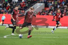 3. Liga; FC Ingolstadt 04 - Borussia Dortmund II; Jannik Mause (7, FCI) Pascal Testroet (37, FCI) Arian Llugiqi (25, FCI)