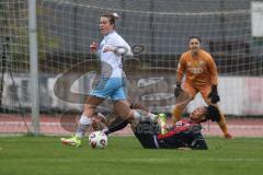 *** 2. Bundesliga Frauen - Saison 2025/26 - FC Ingolstadt 04 Frauen - VFL Bochum - Melissa Kuya -Strobel (Nr.14 - FC Ingolstadt Frauen I) - Kirkby Lara blau Bochum - Foto: Meyer Jürgen