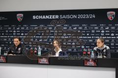 3. Liga; FC Ingolstadt 04 - Neue Trainerin, Pressekonferenz, Cheftrainerin Sabrina Wittman (FCI) im Interview Pressesprecherin Kristina Richter (FCI) Sportdirektor Ivica Grlic  (FCI)
