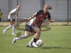 2. Bundesliga Frauen - Saison 2026/27  - FC Ingolstadt 04 Frauen - 1.FCC Turbine Potsdam - Matsubara Yuna weiss Potsdam - Stefanie Reischmann (Nr.24 - FCI Frauen) - Foto: Meyer Jürgen