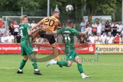 Toto-Pokal; SV Manching - FC Ingolstadt 04; Yannick Deichmann (20, FCI) Ralf Schröder (SVM) Rainer Meisinger (SVM)