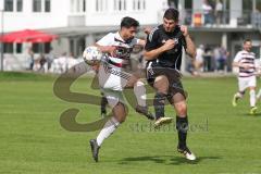 Kreisliga - Saison 2025/26- SV Karlskron - SV Kasing - Sanser Calik weiss Kasing - Thomas Fackler schwarz Karlskron   - Foto: Meyer Jürgen