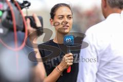 3. Liga; SpVgg Unterhaching - FC Ingolstadt 04; Cheftrainerin Sabrina Wittmann (FCI) vor dem Spiel Interview