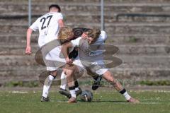 Bayernliga Nord - Saison 2025/26 - FC Ingolstadt 04 II - SpVgg Bayern Hof - Patrick Bachmann (Nr.8 - FC Ingolstadt II) - Laurenz Skrabalek weiss Bayern Hof  - Niklas Stadelmann weiss Bayern Hof  #27 - Foto: Meyer Jürgen