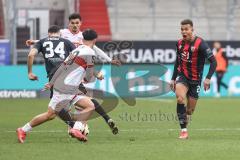 3. Liga; FC Ingolstadt 04 - VfB Stuttgart II; Zweikampf Kampf um den Ball Marcel Costly (22, FCI) Reichardt Leon (20 VFB) Lukas Fröde (34, FCI)