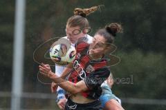 *** 2. Bundesliga Frauen - Saison 2025/26 - FC Ingolstadt 04 Frauen - VFL Bochum - Emma Kusch (Nr.9 - FC Ingolstadt Frauen I) - Haase Antonia blau Bochum - Foto: Meyer Jürgen