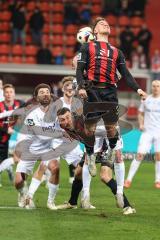 3. Liga; FC Ingolstadt 04 - Energie Cottbus; Simon Lorenz (32, FCI) Hasse Tobias (14 ECO) Lukas Fröde (34, FCI) Slamar Dennis (27 ECO) Zweikampf Kampf um den Ball Kopfball