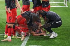 3. Liga; SC Verl - FC Ingolstadt 04; Ausgleich 2:2 Tor Jubel Treffer Simon Lorenz (32, FCI) Jonas Scholz (15, FCI) Marcel Costly (22, FCI) Fredrik Carlsen (8, FCI) Cheftrainerin Sabrina Wittmann (FCI) Max Besuschkow (17, FCI)