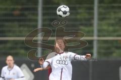 DFB Pokal - Frauen - Saison 2025/26 - FC Ingolstadt 04 Frauen - 1. FC Nürnberg - Nina Penzkofer (Nr.29 - FC Ingolstadt Frauen I) - Miller Laura rot Nürnberg - Foto: Meyer Jürgen
