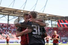 3. Liga; FC Ingolstadt 04 - Hallescher FC; Tor Jubel Treffer 1:0 Julian Kügel (31, FCI) Jannik Mause (7, FCI)