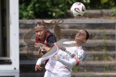 2. Bundesliga Frauen - Saison 2025/26 - FC Ingolstadt 04 Frauen - FCB München II - Jana Mijatovic (Nr.21 - FC Ingolstadt Frauen I) - Terakaj Elira rot FCB  - Foto: Meyer Jürgen