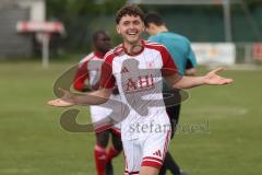 Kreisklasse - Saison 2024/25- Türk SV Ingolstadt - SV Stammham-  -  Der 0:2 Führungstreffer durch - Enis Kuqanaj weiss Türkisch per Fallrückzieher - jubel  - Foto: Meyer Jürgen