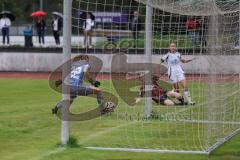 2. Bundesliga Frauen - Saison 2024/25 - FC Ingolstadt 04 Frauen - 1. FC Nürnberg - Torwart Anna-Lena Daum (Nr.22 - FCI Frauen) wehrt einen Ball ab - XXXXX - Foto: Meyer Jürgen