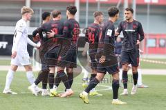 3. Liga - Testspiel - Saison 2025/26 - FC Ingolstadt 04 - SSV 1846 Ulm - Mattis Hoppe (Nr.2 - FCI) schiesst den 1:0 Führungstreffer - jubel - Christensen Gustav (Nr.24 - FCI)- Yann Sturm (Nr.7 - FCI) - Foto: Meyer Jürgen