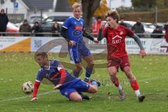 Kreisliga - Saison 2025/26- TSV Kösching - SV Zuchering - Valentin Hafner blau Kösching - Philip Delanowski rot Zuchering - Foto: Meyer Jürgen