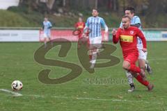 Kreisliga - Saison 2025/26- TSV Kösching - FC Sandersdorf - Jonas Betz rot Kösching wird von Christian Winkler blau Sandersdorf gefoult und bekommt die rote Karte - Foto: Meyer Jürgen