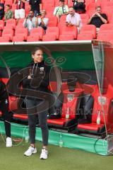 DFB-Pokal; FC Ingolstadt 04 - 1. FC Kaiserslautern; an der Seitenlinie, Spielerbank Cheftrainerin Sabrina Wittmann (FCI)