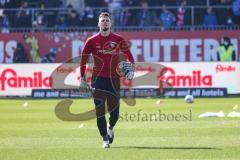 2.BL; Holstein Kiel - FC Ingolstadt 04 - Torwart Fabijan Buntic (24, FCI) vor dem Spiel