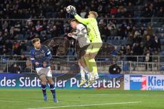 3. Liga; Arminia Bielefeld - FC Ingolstadt 04; Sebastian Grönning (11, FCI) Torchance verpasst Torwart Kersken Jonas (1 AB) Schroers Mika (22 AB)