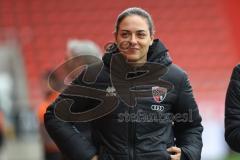 3. Liga; FC Ingolstadt 04 - TSV Havelse; vor dem Spiel Cheftrainerin Sabrina Wittmann (FCI)