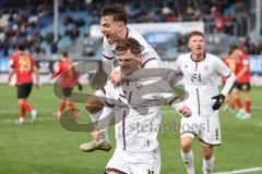 3. Liga; SV Wehen Wiesbaden - FC Ingolstadt 04; Tor Jubel Treffer Elfmeter Sebastian Grönning (11, FCI) Max Besuschkow (17, FCI) Benjamin Kanuric (8, FCI)