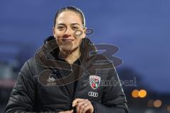 3. Liga; SSV Ulm - FC Ingolstadt 04; vor dem Spiel Cheftrainerin Sabrina Wittmann (FCI)