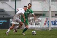 Bezirksliga - Saison 2025/26 - FC Gerolfing - DJK München - Berkan Altug weiss München - Felix Winkelmeyr (Nr.8 - FC Gerolfing) - Foto: Meyer Jürgen