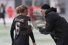 2. Bundesliga Frauen - Saison 2024/25 - FC Ingolstadt 04 Frauen - SV Meppen - Cheftrainer Benjamin Stolte (FCI Frauen) - Kerstin Bogenschütz (Nr.6 - FCI Frauen) - Foto: Meyer Jürgen