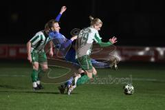 Landesliga - Saison 2025/26 - SV Manching - FV Illertissen II - Nico Daffner (Nr.14 - SV Manching) - Bachthaler Luca blau Illertissen  - Foto: Meyer Jürgen