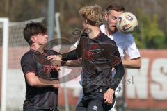 Bayernliga Nord - Saison 2025/26 - FC Ingolstadt 04 II - SpVgg Bayern Hof - Patrick Bachmann (Nr.8 - FC Ingolstadt II) - Niklas Stadelmann weiss Bayern Hof  - Foto: Meyer Jürgen